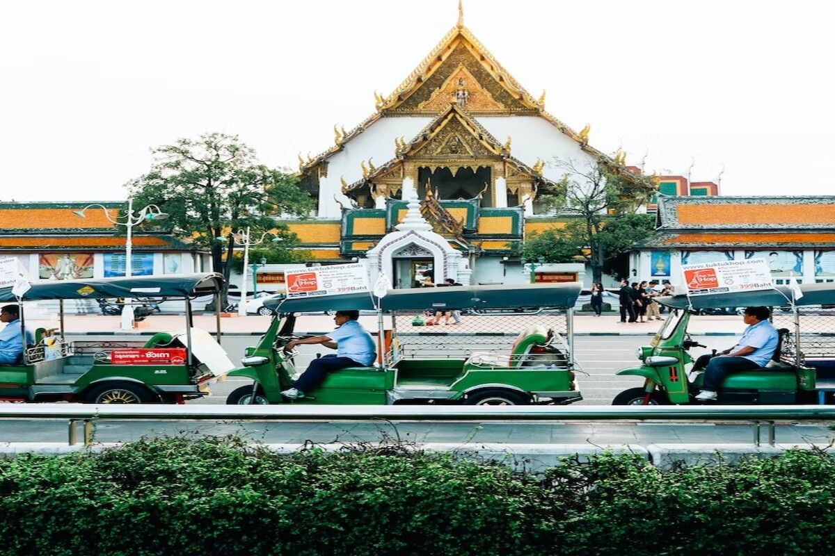 Tuk-Tuk Hop Bangkok