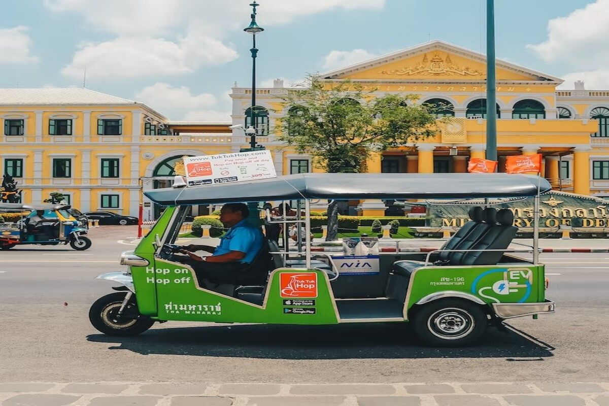 Tuk-Tuk Hop Bangkok
