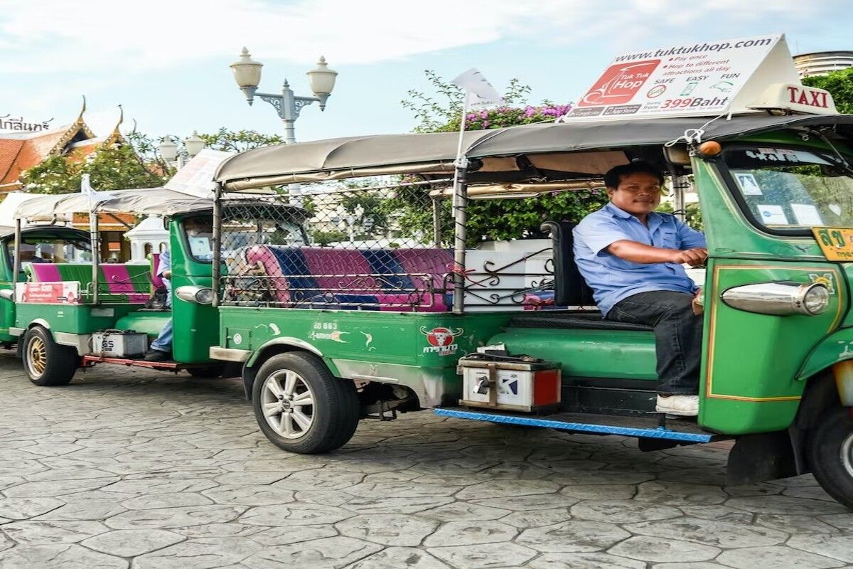 Tuk-Tuk Hop Bangkok