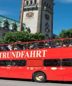 Hamburg: Hop-On, Hop-Off Bus Tour