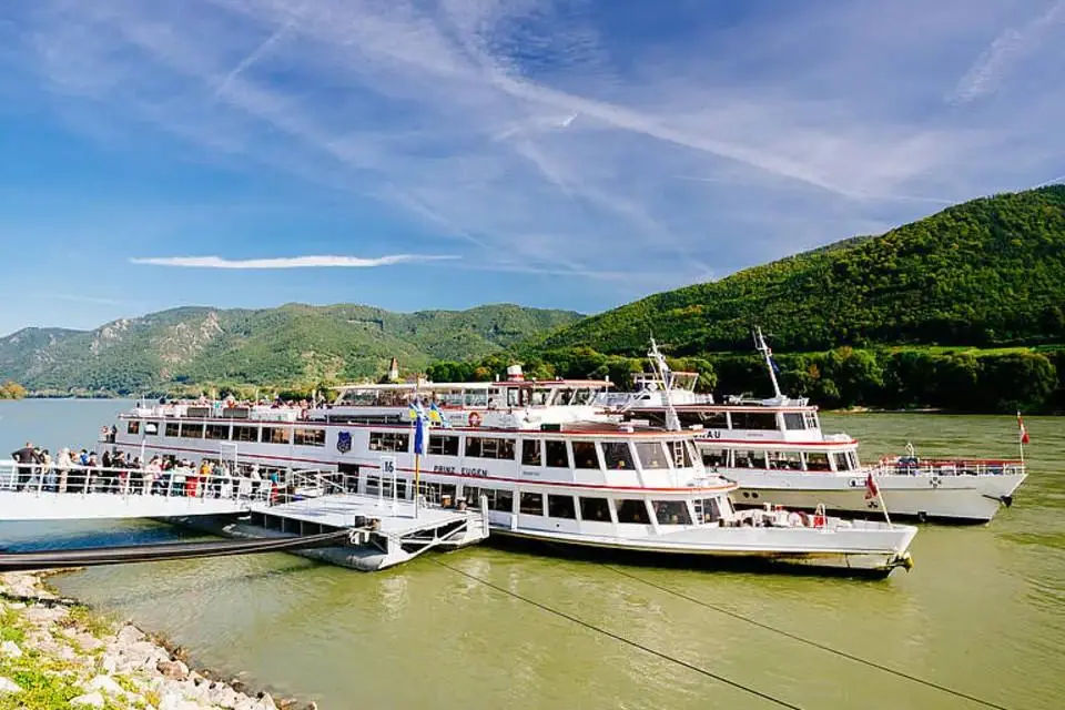 Day Trip to Danube Valley from Vienna