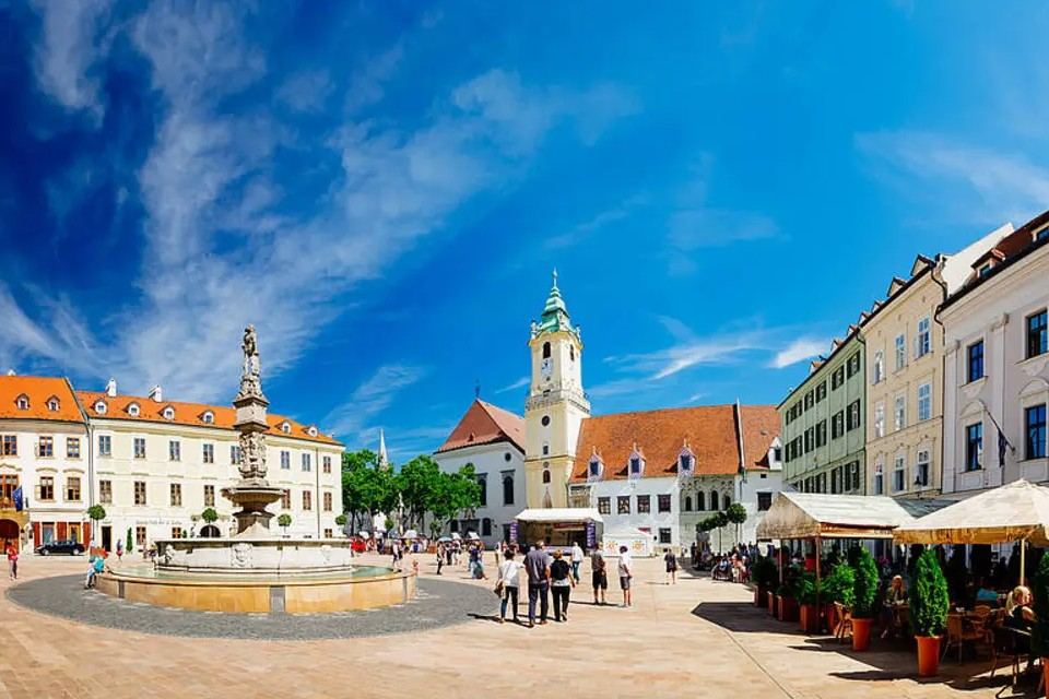 Day Trip to Bratislava by Bus and Boat