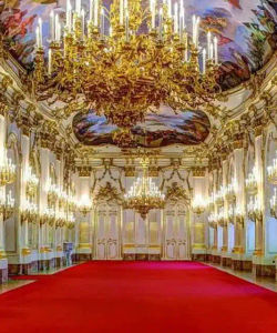 Schonbrunn Palace and Gardens Skip the Line Tour