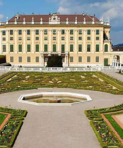 Schonbrunn Palace and Gardens Skip the Line Tour