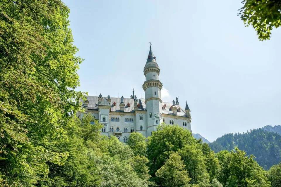 Gray Line Munich Neuschwanstein, Royal Castle and Oberammergau
