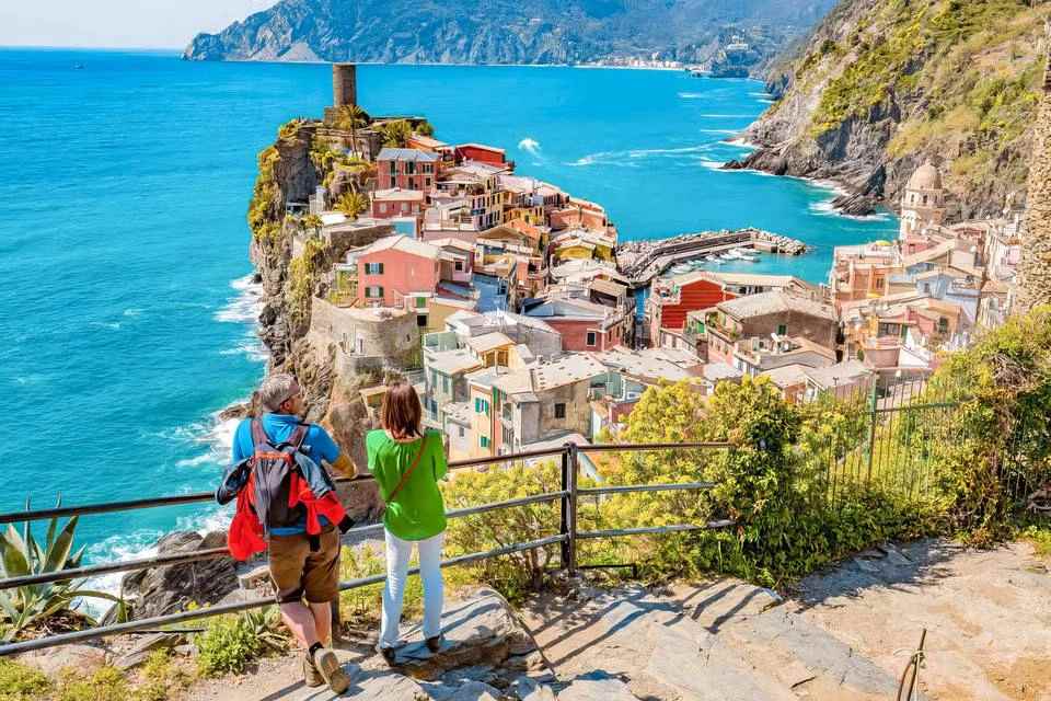 Day Trip to Cinque Terre and Portovenere 