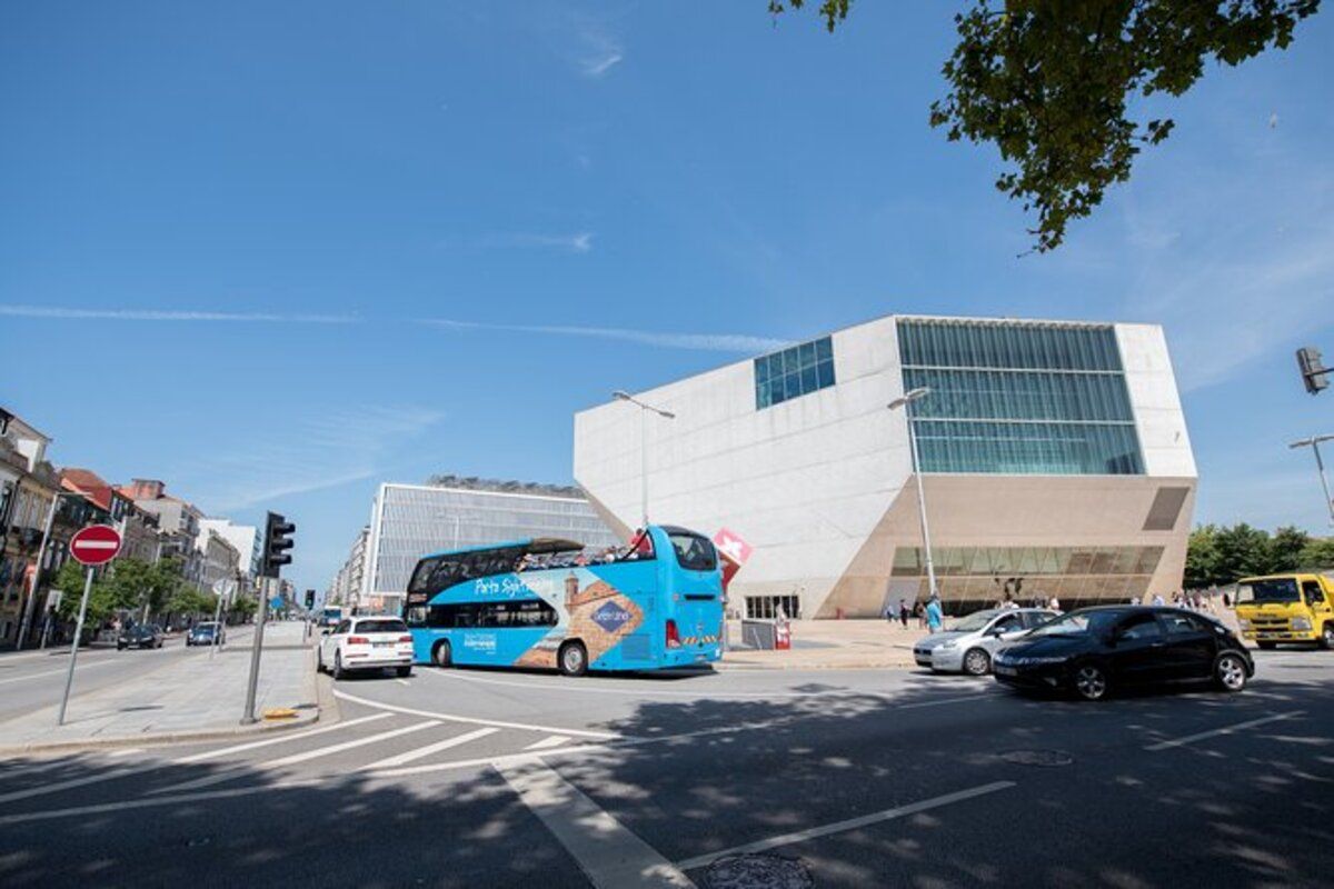 Gray Line: Porto Hop-On, Hop-Off Bus Tour | 24h