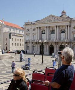 Gray Line: Lisbon Hop-On Hop-Off Bus Tour | 5 Lines