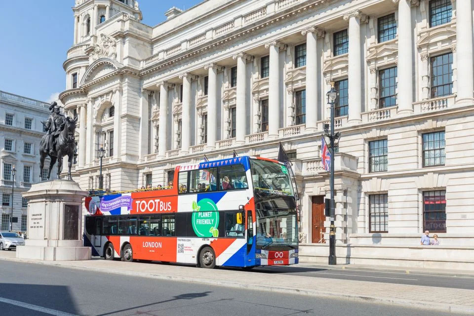 TooTBus: London Hop-On, Hop-Off with Optional River Cruise