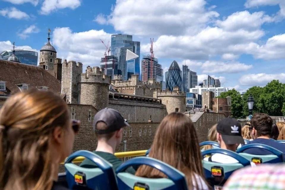TooTBus: London Hop-On, Hop-Off with Optional River Cruise - Image 2