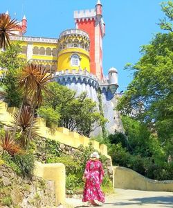 Gray Line: Sintra Deluxe - Pena Palace & Sintra, Cabo da Roca, Cascais & Estoril