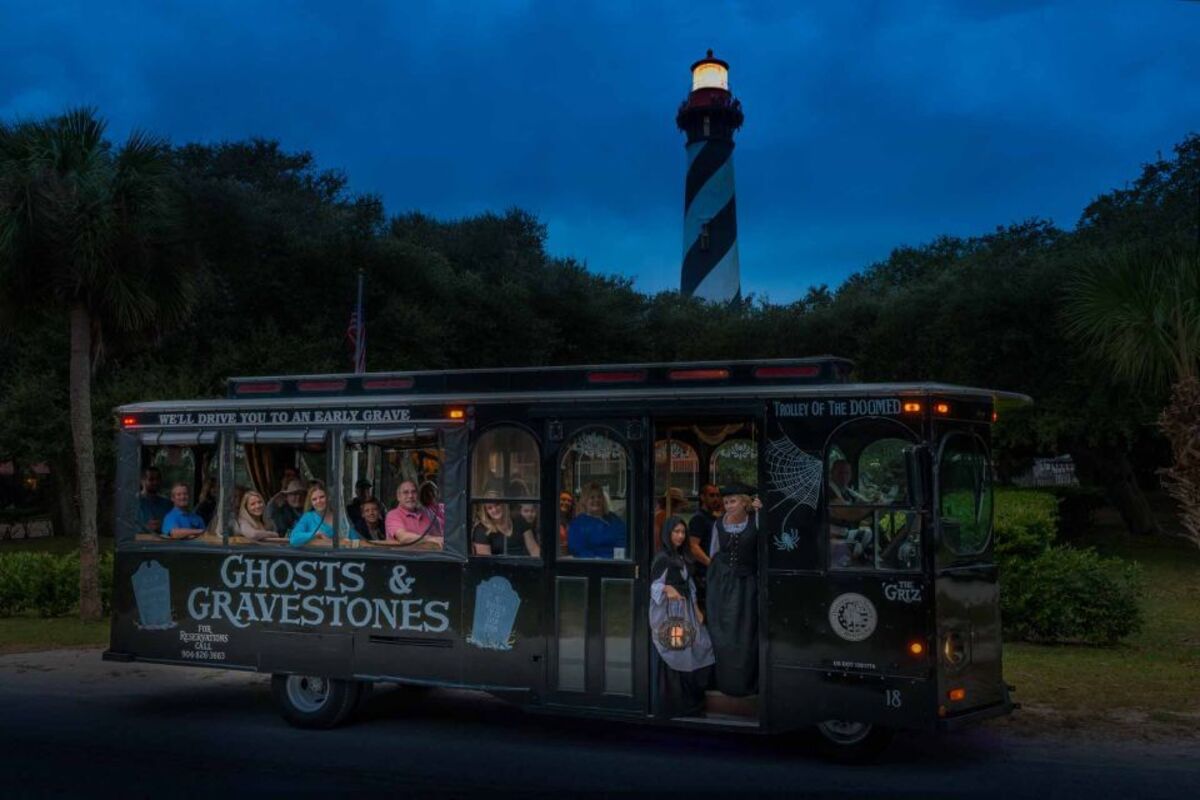 Ghosts & Gravestones Tour St. Augustine