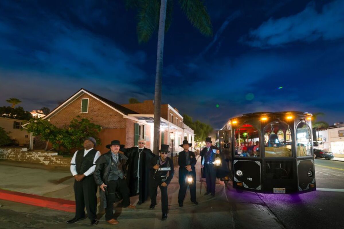 San Diego : Ghosts & Gravestones Tour San Diego