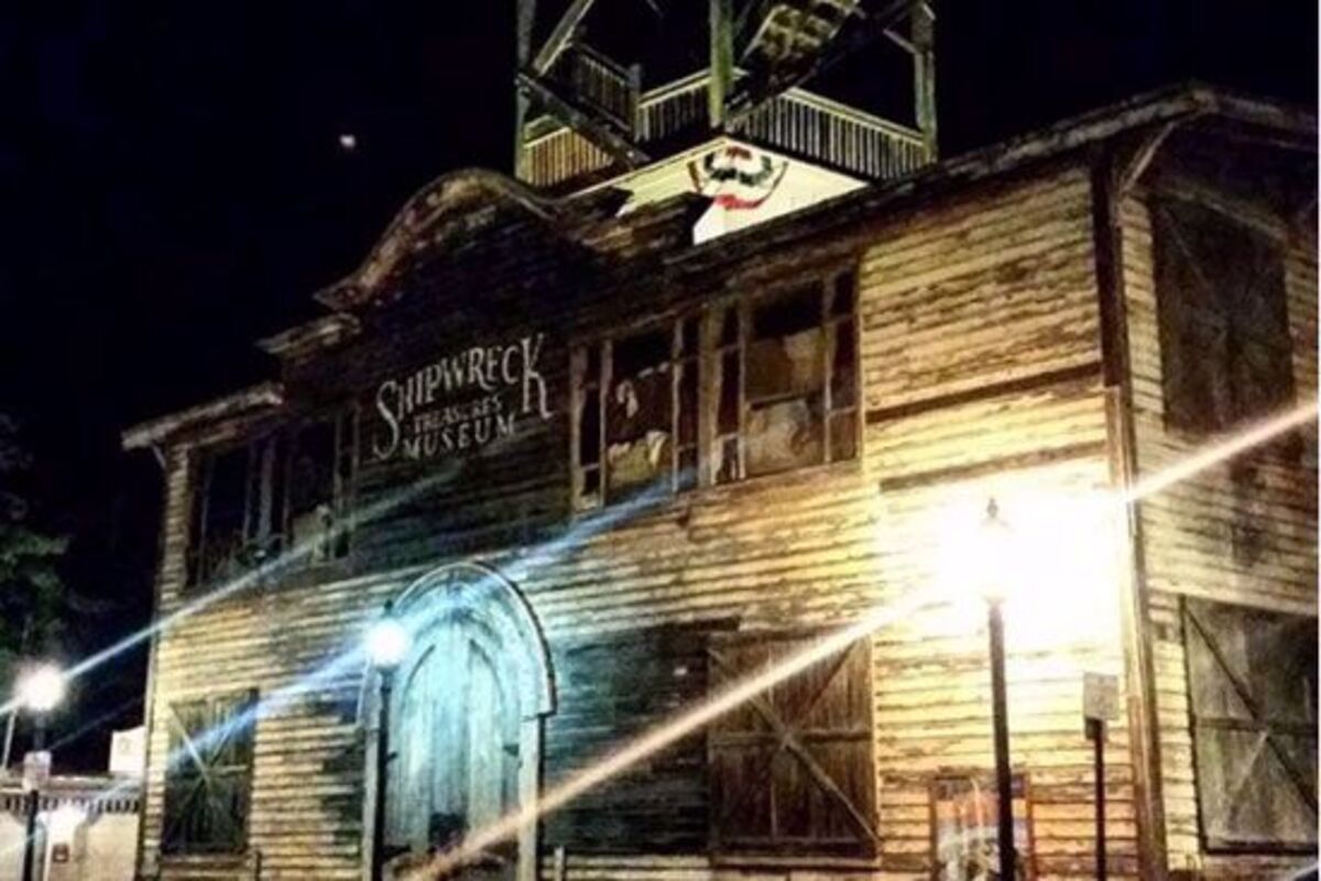 Ghosts and Gravestones Tour Key West