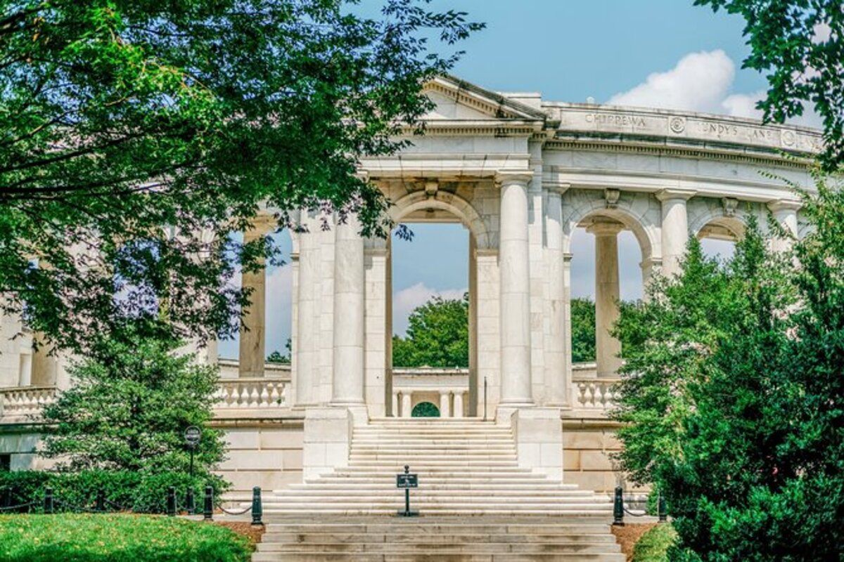 Arlington National Cemetery Tour