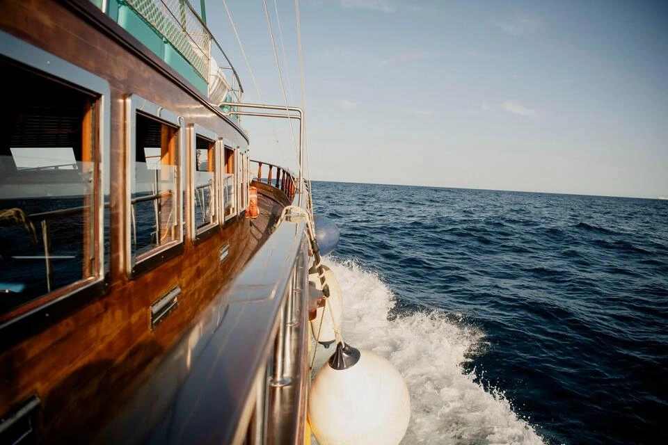 Barcelona Chill Out Catamaran