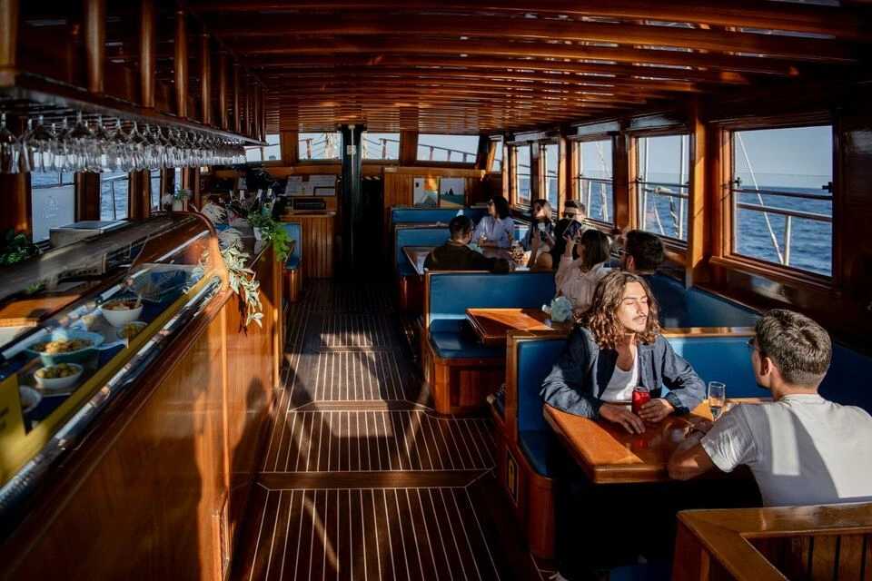 Barcelona Chill Out Catamaran