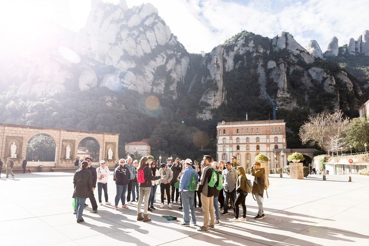 Montserrat Morning Tour with Cog-wheel Train and Black Madonna