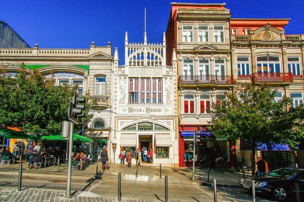Gray Line - Porto