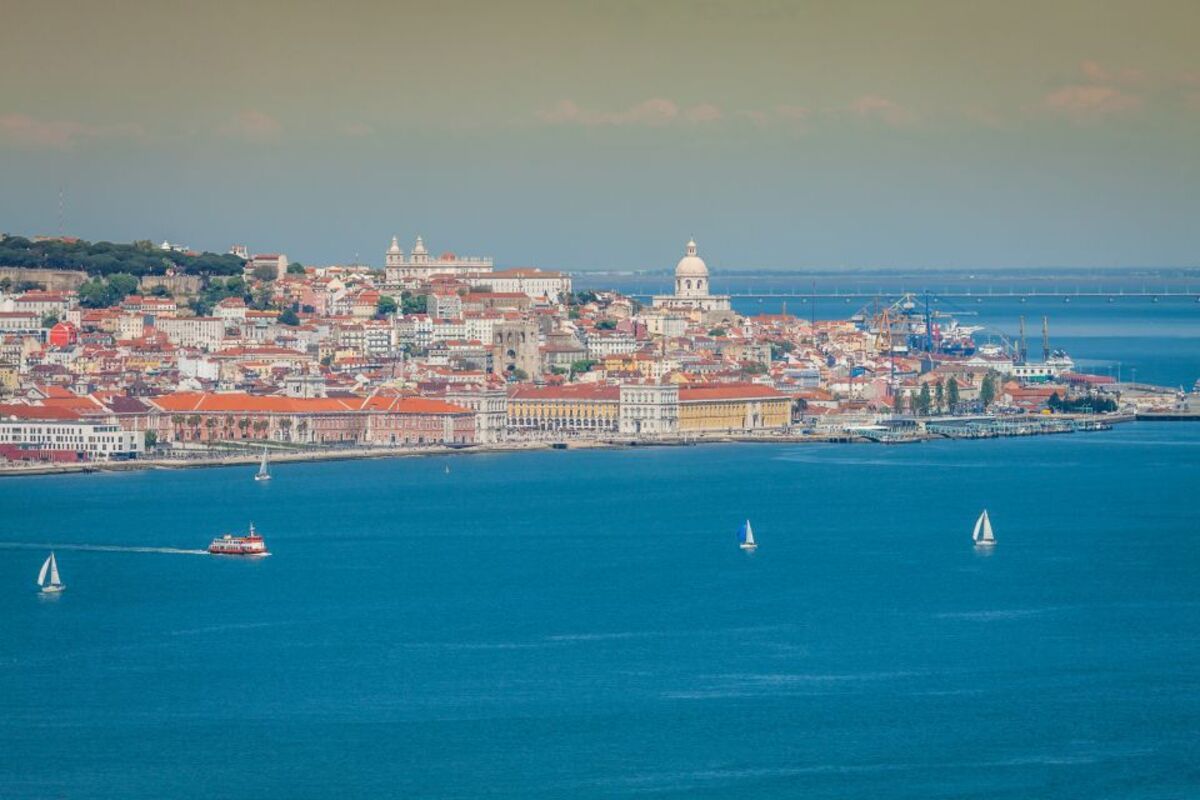 Gray Line - Porto