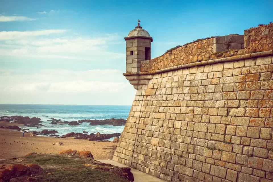 Gray Line - Porto