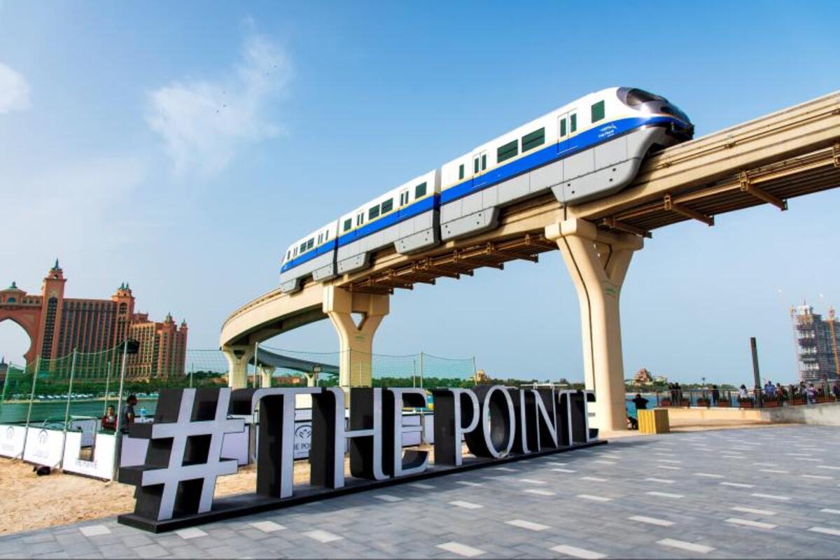 Dubai Modern City Tour & Mono Rail Ride Experience