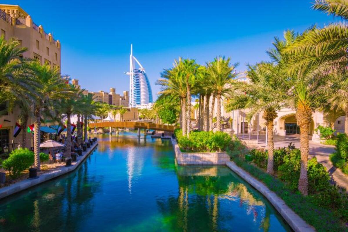 Snapshot Tour of Dubai