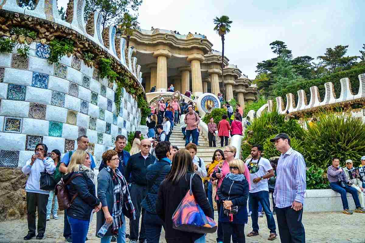 Sagrada Familia and Park Güell Tour and Skip the Line Tickets