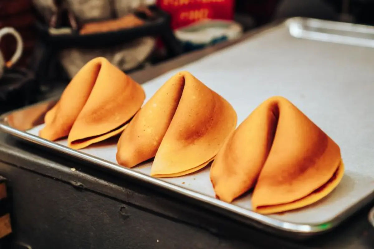  Chinatown Food & History Walking Tour