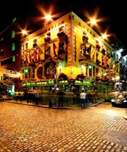 Big Bus : Dublin Panoramic Night Tour with Live Guide