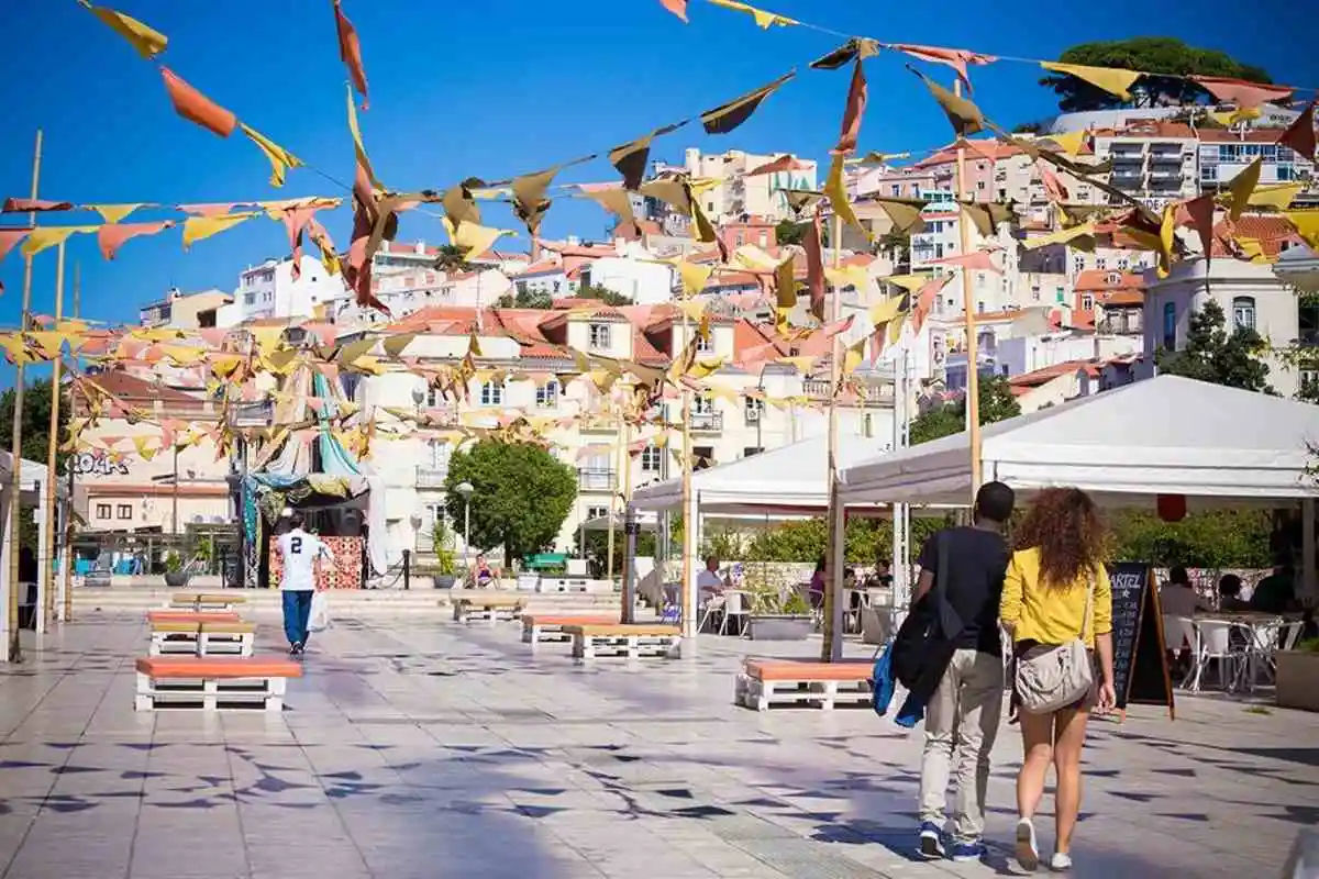 Total Lisbon Experience Walk