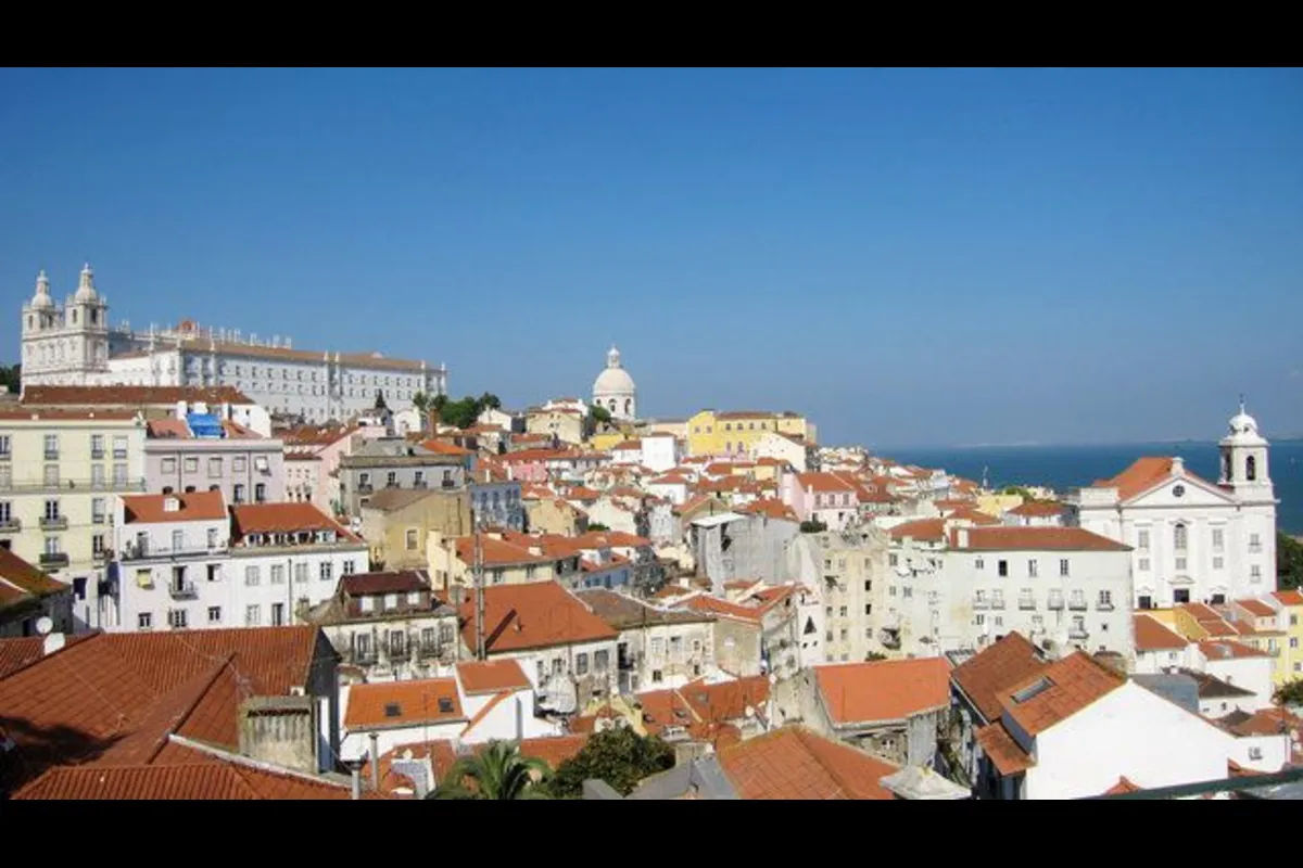 Best of Lisbon Walk