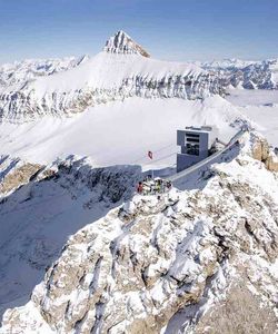 Day Tour to Glacier 3000 Montreux with Cable Car