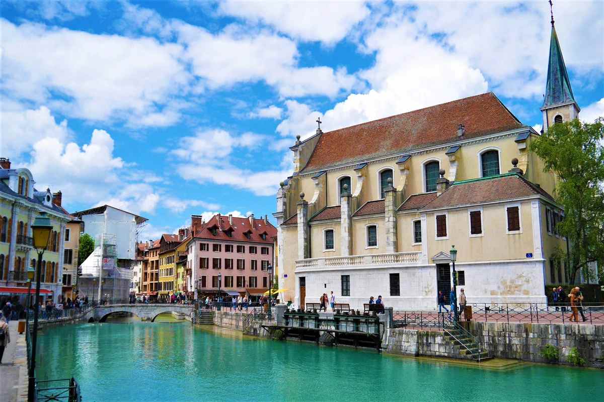  Annecy Tour