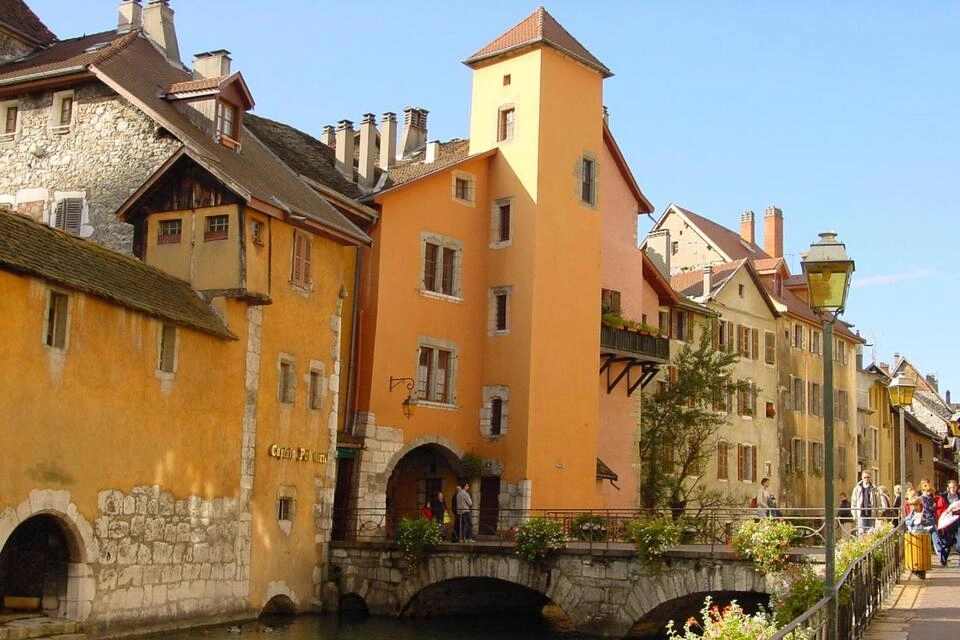  Annecy Tour