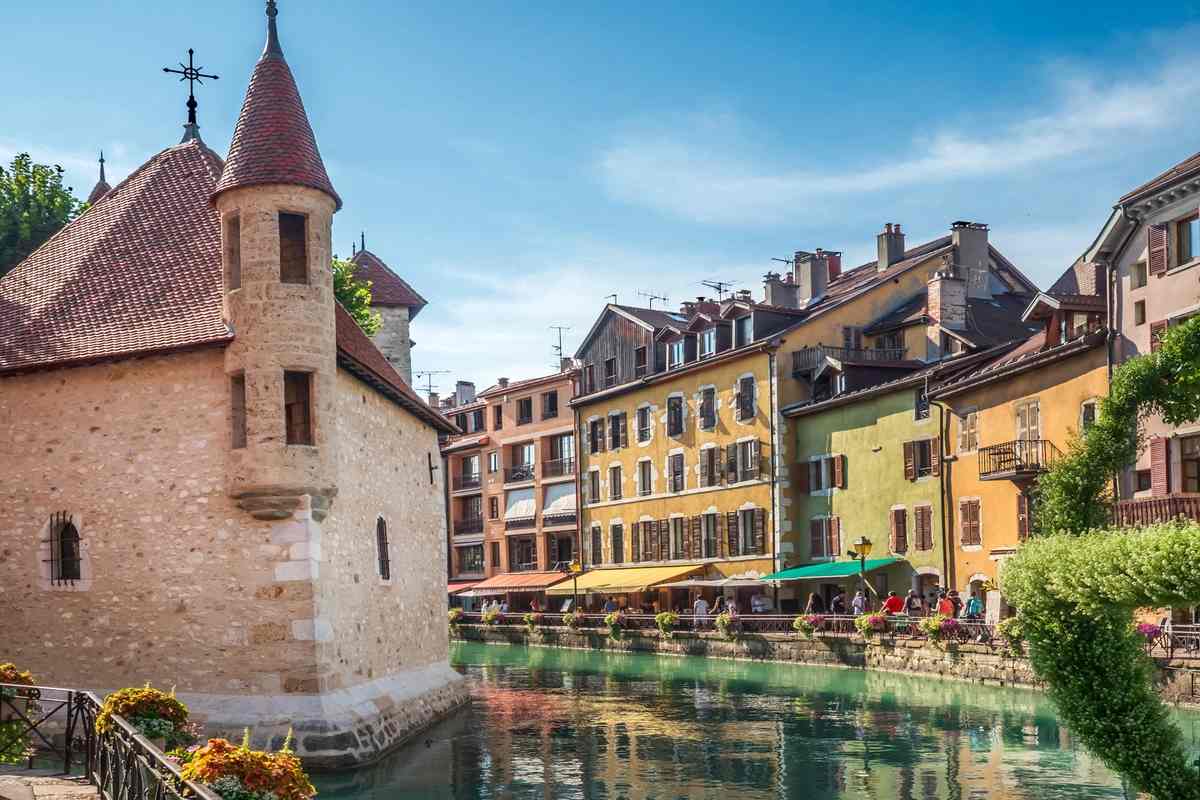  Annecy Tour