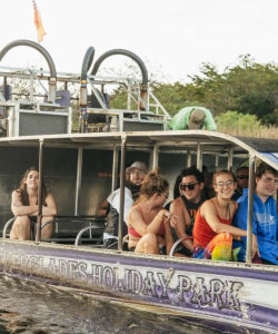 Big Bus Miami: Everglades Experience (Airboat, Wildlife Show, & Roundtrip Bus)