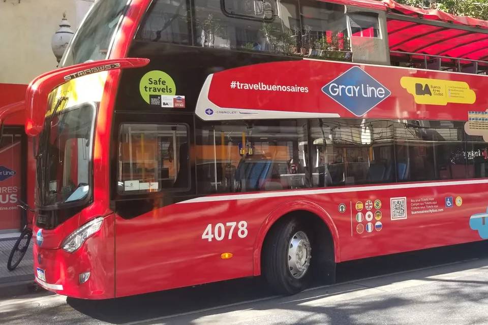 Buenos Aires by boat: Hop on hop off 48h & Navigation
