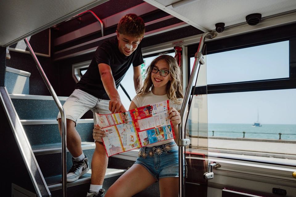 hop on hop off napoli bus