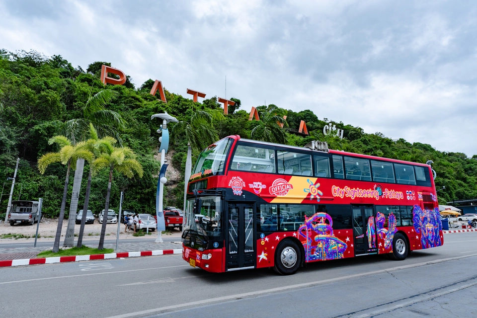 City Sightseeing: Pattaya Hop-On, Hop-Off Bus Ticket