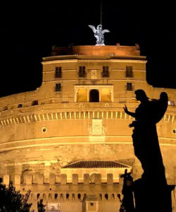 Guided Tour of Rome's Ghosts and Mysteries