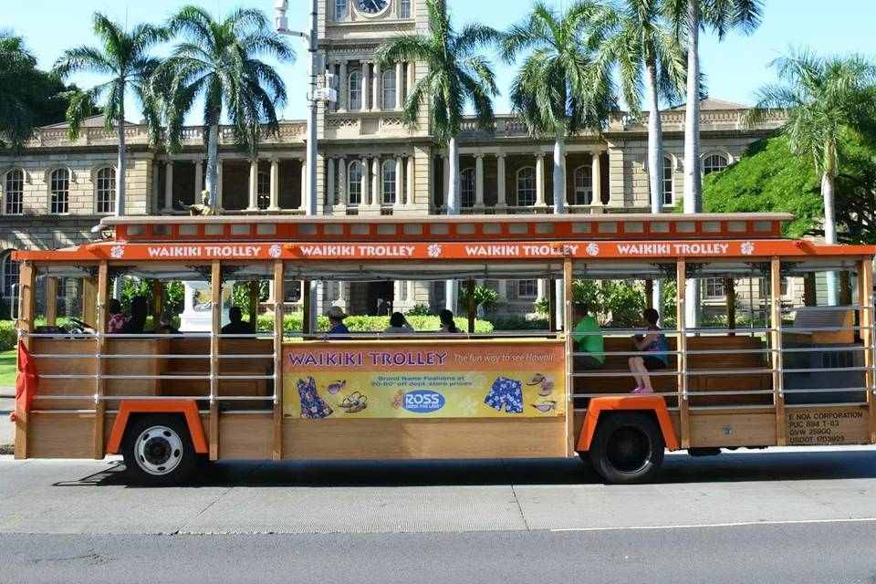 Waikiki Hop on Hop off Trolley Bus Tour