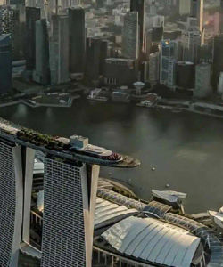 Marina Bay Sands: Access to the Observation Deck