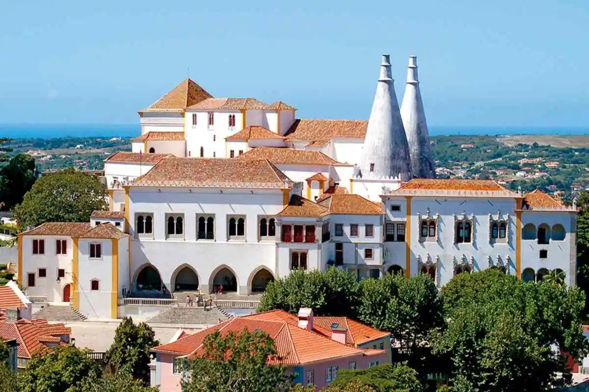 Half Day tour to Sintra  Cascais & Estoril with transfers