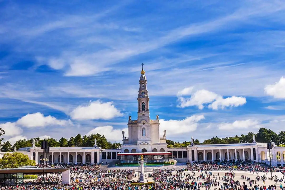 Guided Visit to Fatima with Transfers