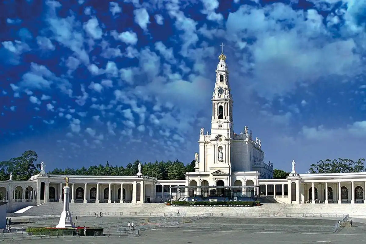 Guided Visit to Fatima with Transfers