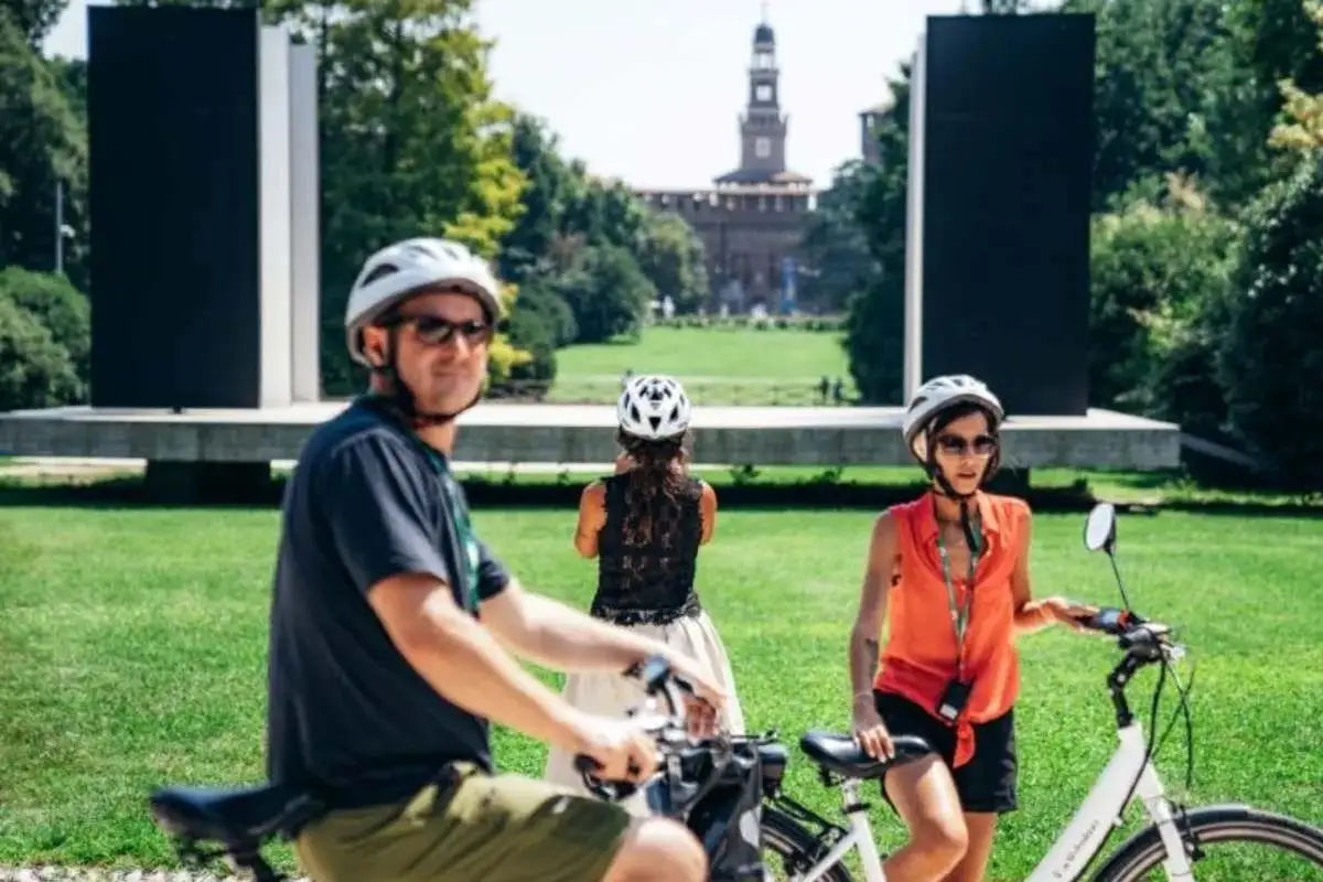  Milan City tour by E-Bike