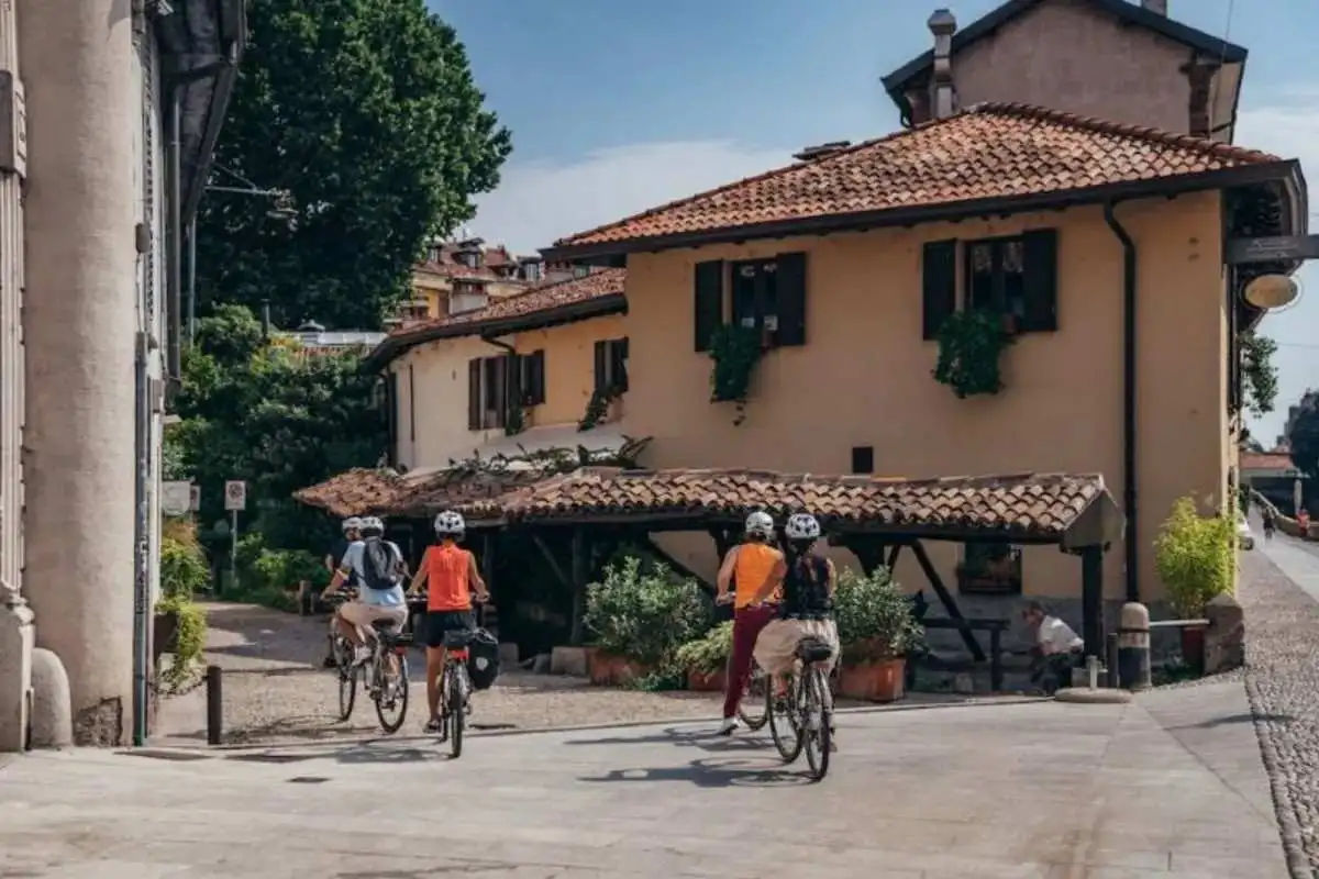  Milan City tour by E-Bike