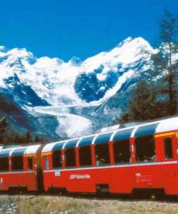 Day Trip to the Swiss Alps by Bernina Express