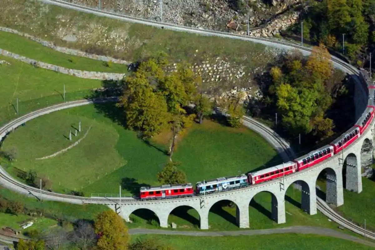 Day trip to the Swiss Alps by Bernina Express